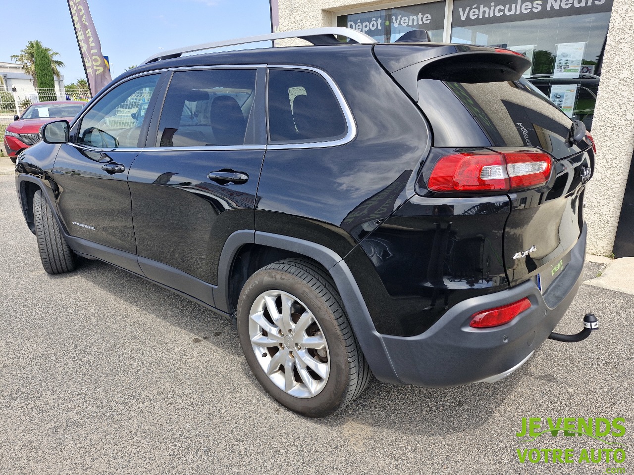 JEEP CHEROKEE