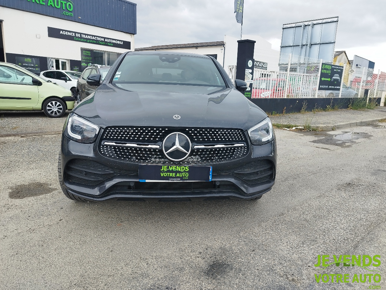 MERCEDES GLC